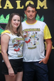 
<a style='margin-left: 5px;' class='btn btn-xs btn-social btn-facebook' href='https://www.facebook.com/sharer/sharer.php?u=https://galeramix.s01.web.getmuller.com.br/imagem/a1/800-800-90/conteudo/site_galerias/1/img1321.jpg' rel='popup' data-width='500' data-height='400'><i class='fa fa-facebook'></i>Compartilhar <span class='hidden-xs'>no Facebook</span>
</a> 
<a class='btn btn-default btn-xs' target='_blank' href='imagem/a1/800-800-90/conteudo/site_galerias/1/img1321.jpg'>
<span class='glyphicon glyphicon-cloud-download'></span> Salvar
</a>
