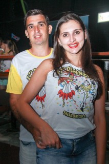 
<a style='margin-left: 5px;' class='btn btn-xs btn-social btn-facebook' href='https://www.facebook.com/sharer/sharer.php?u=https://galeramix.s01.web.getmuller.com.br/imagem/a1/800-800-90/conteudo/site_galerias/1/img1347.jpg' rel='popup' data-width='500' data-height='400'><i class='fa fa-facebook'></i>Compartilhar <span class='hidden-xs'>no Facebook</span>
</a> 
<a class='btn btn-default btn-xs' target='_blank' href='imagem/a1/800-800-90/conteudo/site_galerias/1/img1347.jpg'>
<span class='glyphicon glyphicon-cloud-download'></span> Salvar
</a>
