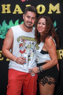 
<a style='margin-left: 5px;' class='btn btn-xs btn-social btn-facebook' href='https://www.facebook.com/sharer/sharer.php?u=https://galeramix.s01.web.getmuller.com.br/imagem/a1/800-800-90/conteudo/site_galerias/1/img1373.jpg' rel='popup' data-width='500' data-height='400'><i class='fa fa-facebook'></i>Compartilhar <span class='hidden-xs'>no Facebook</span>
</a> 
<a class='btn btn-default btn-xs' target='_blank' href='imagem/a1/800-800-90/conteudo/site_galerias/1/img1373.jpg'>
<span class='glyphicon glyphicon-cloud-download'></span> Salvar
</a>
