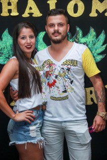 
<a style='margin-left: 5px;' class='btn btn-xs btn-social btn-facebook' href='https://www.facebook.com/sharer/sharer.php?u=https://galeramix.s01.web.getmuller.com.br/imagem/a1/800-800-90/conteudo/site_galerias/1/img1376.jpg' rel='popup' data-width='500' data-height='400'><i class='fa fa-facebook'></i>Compartilhar <span class='hidden-xs'>no Facebook</span>
</a> 
<a class='btn btn-default btn-xs' target='_blank' href='imagem/a1/800-800-90/conteudo/site_galerias/1/img1376.jpg'>
<span class='glyphicon glyphicon-cloud-download'></span> Salvar
</a>
