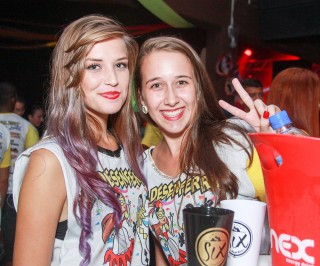 
<a style='margin-left: 5px;' class='btn btn-xs btn-social btn-facebook' href='https://www.facebook.com/sharer/sharer.php?u=https://galeramix.s01.web.getmuller.com.br/imagem/a1/800-800-90/conteudo/site_galerias/1/img1396.jpg' rel='popup' data-width='500' data-height='400'><i class='fa fa-facebook'></i>Compartilhar <span class='hidden-xs'>no Facebook</span>
</a> 
<a class='btn btn-default btn-xs' target='_blank' href='imagem/a1/800-800-90/conteudo/site_galerias/1/img1396.jpg'>
<span class='glyphicon glyphicon-cloud-download'></span> Salvar
</a>
