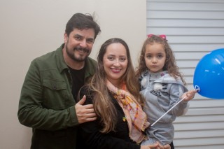 
<a style='margin-left: 5px;' class='btn btn-xs btn-social btn-facebook' href='https://www.facebook.com/sharer/sharer.php?u=https://galeramix.s01.web.getmuller.com.br/imagem/a104/800-800-90/conteudo/site_galerias/104/festa-do-divino-espirito-santo-tijucas-galeramix-34.jpg' rel='popup' data-width='500' data-height='400'><i class='fa fa-facebook'></i>Compartilhar <span class='hidden-xs'>no Facebook</span>
</a> 
<a class='btn btn-default btn-xs' target='_blank' href='imagem/a104/800-800-90/conteudo/site_galerias/104/festa-do-divino-espirito-santo-tijucas-galeramix-34.jpg'>
<span class='glyphicon glyphicon-cloud-download'></span> Salvar
</a>
