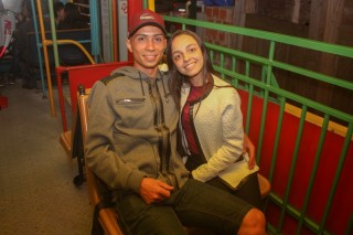 
<a style='margin-left: 5px;' class='btn btn-xs btn-social btn-facebook' href='https://www.facebook.com/sharer/sharer.php?u=https://galeramix.s01.web.getmuller.com.br/imagem/a104/800-800-90/conteudo/site_galerias/104/festa-do-divino-espirito-santo-tijucas-galeramix-49.jpg' rel='popup' data-width='500' data-height='400'><i class='fa fa-facebook'></i>Compartilhar <span class='hidden-xs'>no Facebook</span>
</a> 
<a class='btn btn-default btn-xs' target='_blank' href='imagem/a104/800-800-90/conteudo/site_galerias/104/festa-do-divino-espirito-santo-tijucas-galeramix-49.jpg'>
<span class='glyphicon glyphicon-cloud-download'></span> Salvar
</a>
