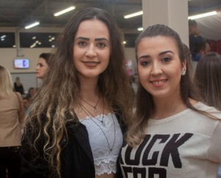 
<a style='margin-left: 5px;' class='btn btn-xs btn-social btn-facebook' href='https://www.facebook.com/sharer/sharer.php?u=https://galeramix.s01.web.getmuller.com.br/imagem/a104/800-800-90/conteudo/site_galerias/104/festa-do-divino-espirito-santo-tijucas-galeramix-62.jpg' rel='popup' data-width='500' data-height='400'><i class='fa fa-facebook'></i>Compartilhar <span class='hidden-xs'>no Facebook</span>
</a> 
<a class='btn btn-default btn-xs' target='_blank' href='imagem/a104/800-800-90/conteudo/site_galerias/104/festa-do-divino-espirito-santo-tijucas-galeramix-62.jpg'>
<span class='glyphicon glyphicon-cloud-download'></span> Salvar
</a>
