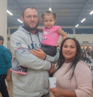 
<a style='margin-left: 5px;' class='btn btn-xs btn-social btn-facebook' href='https://www.facebook.com/sharer/sharer.php?u=https://galeramix.s01.web.getmuller.com.br/imagem/a106/800-800-90/conteudo/site_galerias/106/img4413.jpg' rel='popup' data-width='500' data-height='400'><i class='fa fa-facebook'></i>Compartilhar <span class='hidden-xs'>no Facebook</span>
</a> 
<a class='btn btn-default btn-xs' target='_blank' href='imagem/a106/800-800-90/conteudo/site_galerias/106/img4413.jpg'>
<span class='glyphicon glyphicon-cloud-download'></span> Salvar
</a>
