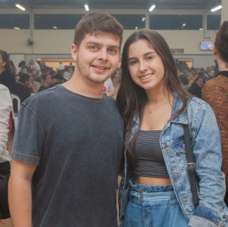 
<a style='margin-left: 5px;' class='btn btn-xs btn-social btn-facebook' href='https://www.facebook.com/sharer/sharer.php?u=https://galeramix.s01.web.getmuller.com.br/imagem/a106/800-800-90/conteudo/site_galerias/106/img4418.jpg' rel='popup' data-width='500' data-height='400'><i class='fa fa-facebook'></i>Compartilhar <span class='hidden-xs'>no Facebook</span>
</a> 
<a class='btn btn-default btn-xs' target='_blank' href='imagem/a106/800-800-90/conteudo/site_galerias/106/img4418.jpg'>
<span class='glyphicon glyphicon-cloud-download'></span> Salvar
</a>
