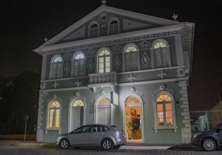 
<a style='margin-left: 5px;' class='btn btn-xs btn-social btn-facebook' href='https://www.facebook.com/sharer/sharer.php?u=https://galeramix.s01.web.getmuller.com.br/imagem/a109/800-800-90/conteudo/site_galerias/109/nona-cre-tijucas-jantar-dia-dos-namorados-galeramix-45.jpg' rel='popup' data-width='500' data-height='400'><i class='fa fa-facebook'></i>Compartilhar <span class='hidden-xs'>no Facebook</span>
</a> 
<a class='btn btn-default btn-xs' target='_blank' href='imagem/a109/800-800-90/conteudo/site_galerias/109/nona-cre-tijucas-jantar-dia-dos-namorados-galeramix-45.jpg'>
<span class='glyphicon glyphicon-cloud-download'></span> Salvar
</a>
