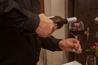 
<a style='margin-left: 5px;' class='btn btn-xs btn-social btn-facebook' href='https://www.facebook.com/sharer/sharer.php?u=https://galeramix.s01.web.getmuller.com.br/imagem/a109/800-800-90/conteudo/site_galerias/109/nona-cre-tijucas-jantar-dia-dos-namorados-galeramix-51.jpg' rel='popup' data-width='500' data-height='400'><i class='fa fa-facebook'></i>Compartilhar <span class='hidden-xs'>no Facebook</span>
</a> 
<a class='btn btn-default btn-xs' target='_blank' href='imagem/a109/800-800-90/conteudo/site_galerias/109/nona-cre-tijucas-jantar-dia-dos-namorados-galeramix-51.jpg'>
<span class='glyphicon glyphicon-cloud-download'></span> Salvar
</a>
