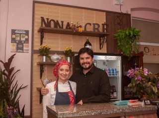 
<a style='margin-left: 5px;' class='btn btn-xs btn-social btn-facebook' href='https://www.facebook.com/sharer/sharer.php?u=https://galeramix.s01.web.getmuller.com.br/imagem/a109/800-800-90/conteudo/site_galerias/109/nona-cre-tijucas-jantar-dia-dos-namorados-galeramix-53.jpg' rel='popup' data-width='500' data-height='400'><i class='fa fa-facebook'></i>Compartilhar <span class='hidden-xs'>no Facebook</span>
</a> 
<a class='btn btn-default btn-xs' target='_blank' href='imagem/a109/800-800-90/conteudo/site_galerias/109/nona-cre-tijucas-jantar-dia-dos-namorados-galeramix-53.jpg'>
<span class='glyphicon glyphicon-cloud-download'></span> Salvar
</a>
