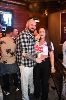 
<a style='margin-left: 5px;' class='btn btn-xs btn-social btn-facebook' href='https://www.facebook.com/sharer/sharer.php?u=https://galeramix.s01.web.getmuller.com.br/imagem/a110/800-800-90/conteudo/site_galerias/110/feijoada-do-jean-negao-2019-41.jpg' rel='popup' data-width='500' data-height='400'><i class='fa fa-facebook'></i>Compartilhar <span class='hidden-xs'>no Facebook</span>
</a> 
<a class='btn btn-default btn-xs' target='_blank' href='imagem/a110/800-800-90/conteudo/site_galerias/110/feijoada-do-jean-negao-2019-41.jpg'>
<span class='glyphicon glyphicon-cloud-download'></span> Salvar
</a>
