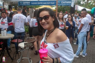 
<a style='margin-left: 5px;' class='btn btn-xs btn-social btn-facebook' href='https://www.facebook.com/sharer/sharer.php?u=https://galeramix.s01.web.getmuller.com.br/imagem/a110/800-800-90/conteudo/site_galerias/110/feijoada-do-jean-negao-2019-72.jpg' rel='popup' data-width='500' data-height='400'><i class='fa fa-facebook'></i>Compartilhar <span class='hidden-xs'>no Facebook</span>
</a> 
<a class='btn btn-default btn-xs' target='_blank' href='imagem/a110/800-800-90/conteudo/site_galerias/110/feijoada-do-jean-negao-2019-72.jpg'>
<span class='glyphicon glyphicon-cloud-download'></span> Salvar
</a>
