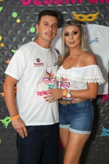 
<a style='margin-left: 5px;' class='btn btn-xs btn-social btn-facebook' href='https://www.facebook.com/sharer/sharer.php?u=https://galeramix.s01.web.getmuller.com.br/imagem/a112/800-800-90/conteudo/site_galerias/112/20-desenferruje-lives-tijucas-galeramix-135.jpg' rel='popup' data-width='500' data-height='400'><i class='fa fa-facebook'></i>Compartilhar <span class='hidden-xs'>no Facebook</span>
</a> 
<a class='btn btn-default btn-xs' target='_blank' href='imagem/a112/800-800-90/conteudo/site_galerias/112/20-desenferruje-lives-tijucas-galeramix-135.jpg'>
<span class='glyphicon glyphicon-cloud-download'></span> Salvar
</a>
