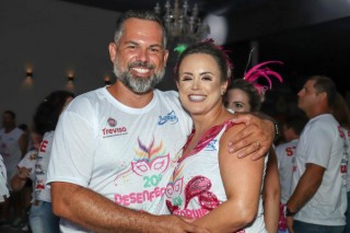 
<a style='margin-left: 5px;' class='btn btn-xs btn-social btn-facebook' href='https://www.facebook.com/sharer/sharer.php?u=https://galeramix.s01.web.getmuller.com.br/imagem/a112/800-800-90/conteudo/site_galerias/112/20-desenferruje-lives-tijucas-galeramix-199.jpg' rel='popup' data-width='500' data-height='400'><i class='fa fa-facebook'></i>Compartilhar <span class='hidden-xs'>no Facebook</span>
</a> 
<a class='btn btn-default btn-xs' target='_blank' href='imagem/a112/800-800-90/conteudo/site_galerias/112/20-desenferruje-lives-tijucas-galeramix-199.jpg'>
<span class='glyphicon glyphicon-cloud-download'></span> Salvar
</a>
