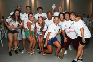 
<a style='margin-left: 5px;' class='btn btn-xs btn-social btn-facebook' href='https://www.facebook.com/sharer/sharer.php?u=https://galeramix.s01.web.getmuller.com.br/imagem/a112/800-800-90/conteudo/site_galerias/112/20-desenferruje-lives-tijucas-galeramix-252.jpg' rel='popup' data-width='500' data-height='400'><i class='fa fa-facebook'></i>Compartilhar <span class='hidden-xs'>no Facebook</span>
</a> 
<a class='btn btn-default btn-xs' target='_blank' href='imagem/a112/800-800-90/conteudo/site_galerias/112/20-desenferruje-lives-tijucas-galeramix-252.jpg'>
<span class='glyphicon glyphicon-cloud-download'></span> Salvar
</a>
