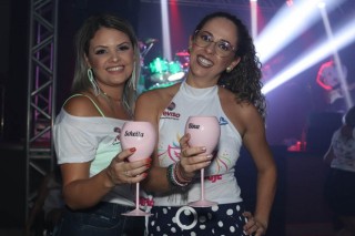 
<a style='margin-left: 5px;' class='btn btn-xs btn-social btn-facebook' href='https://www.facebook.com/sharer/sharer.php?u=https://galeramix.s01.web.getmuller.com.br/imagem/a112/800-800-90/conteudo/site_galerias/112/20-desenferruje-lives-tijucas-galeramix-276.jpg' rel='popup' data-width='500' data-height='400'><i class='fa fa-facebook'></i>Compartilhar <span class='hidden-xs'>no Facebook</span>
</a> 
<a class='btn btn-default btn-xs' target='_blank' href='imagem/a112/800-800-90/conteudo/site_galerias/112/20-desenferruje-lives-tijucas-galeramix-276.jpg'>
<span class='glyphicon glyphicon-cloud-download'></span> Salvar
</a>
