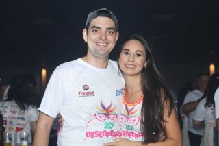 
<a style='margin-left: 5px;' class='btn btn-xs btn-social btn-facebook' href='https://www.facebook.com/sharer/sharer.php?u=https://galeramix.s01.web.getmuller.com.br/imagem/a112/800-800-90/conteudo/site_galerias/112/20-desenferruje-lives-tijucas-galeramix-281.jpg' rel='popup' data-width='500' data-height='400'><i class='fa fa-facebook'></i>Compartilhar <span class='hidden-xs'>no Facebook</span>
</a> 
<a class='btn btn-default btn-xs' target='_blank' href='imagem/a112/800-800-90/conteudo/site_galerias/112/20-desenferruje-lives-tijucas-galeramix-281.jpg'>
<span class='glyphicon glyphicon-cloud-download'></span> Salvar
</a>
