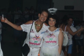 
<a style='margin-left: 5px;' class='btn btn-xs btn-social btn-facebook' href='https://www.facebook.com/sharer/sharer.php?u=https://galeramix.s01.web.getmuller.com.br/imagem/a112/800-800-90/conteudo/site_galerias/112/20-desenferruje-lives-tijucas-galeramix-282.jpg' rel='popup' data-width='500' data-height='400'><i class='fa fa-facebook'></i>Compartilhar <span class='hidden-xs'>no Facebook</span>
</a> 
<a class='btn btn-default btn-xs' target='_blank' href='imagem/a112/800-800-90/conteudo/site_galerias/112/20-desenferruje-lives-tijucas-galeramix-282.jpg'>
<span class='glyphicon glyphicon-cloud-download'></span> Salvar
</a>
