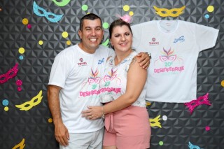 
<a style='margin-left: 5px;' class='btn btn-xs btn-social btn-facebook' href='https://www.facebook.com/sharer/sharer.php?u=https://galeramix.s01.web.getmuller.com.br/imagem/a112/800-800-90/conteudo/site_galerias/112/20-desenferruje-lives-tijucas-galeramix-4.jpg' rel='popup' data-width='500' data-height='400'><i class='fa fa-facebook'></i>Compartilhar <span class='hidden-xs'>no Facebook</span>
</a> 
<a class='btn btn-default btn-xs' target='_blank' href='imagem/a112/800-800-90/conteudo/site_galerias/112/20-desenferruje-lives-tijucas-galeramix-4.jpg'>
<span class='glyphicon glyphicon-cloud-download'></span> Salvar
</a>
