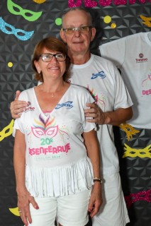 
<a style='margin-left: 5px;' class='btn btn-xs btn-social btn-facebook' href='https://www.facebook.com/sharer/sharer.php?u=https://galeramix.s01.web.getmuller.com.br/imagem/a112/800-800-90/conteudo/site_galerias/112/20-desenferruje-lives-tijucas-galeramix-7.jpg' rel='popup' data-width='500' data-height='400'><i class='fa fa-facebook'></i>Compartilhar <span class='hidden-xs'>no Facebook</span>
</a> 
<a class='btn btn-default btn-xs' target='_blank' href='imagem/a112/800-800-90/conteudo/site_galerias/112/20-desenferruje-lives-tijucas-galeramix-7.jpg'>
<span class='glyphicon glyphicon-cloud-download'></span> Salvar
</a>
