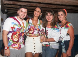 
<a style='margin-left: 5px;' class='btn btn-xs btn-social btn-facebook' href='https://www.facebook.com/sharer/sharer.php?u=https://galeramix.s01.web.getmuller.com.br/imagem/a113/800-800-90/conteudo/site_galerias/113/baile-de-carnaval-para-casais-ctg-fogao-de-lenha-tijucas-galeramix-109.jpg' rel='popup' data-width='500' data-height='400'><i class='fa fa-facebook'></i>Compartilhar <span class='hidden-xs'>no Facebook</span>
</a> 
<a class='btn btn-default btn-xs' target='_blank' href='imagem/a113/800-800-90/conteudo/site_galerias/113/baile-de-carnaval-para-casais-ctg-fogao-de-lenha-tijucas-galeramix-109.jpg'>
<span class='glyphicon glyphicon-cloud-download'></span> Salvar
</a>
