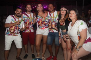 
<a style='margin-left: 5px;' class='btn btn-xs btn-social btn-facebook' href='https://www.facebook.com/sharer/sharer.php?u=https://galeramix.s01.web.getmuller.com.br/imagem/a113/800-800-90/conteudo/site_galerias/113/baile-de-carnaval-para-casais-ctg-fogao-de-lenha-tijucas-galeramix-151.jpg' rel='popup' data-width='500' data-height='400'><i class='fa fa-facebook'></i>Compartilhar <span class='hidden-xs'>no Facebook</span>
</a> 
<a class='btn btn-default btn-xs' target='_blank' href='imagem/a113/800-800-90/conteudo/site_galerias/113/baile-de-carnaval-para-casais-ctg-fogao-de-lenha-tijucas-galeramix-151.jpg'>
<span class='glyphicon glyphicon-cloud-download'></span> Salvar
</a>
