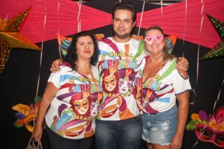 
<a style='margin-left: 5px;' class='btn btn-xs btn-social btn-facebook' href='https://www.facebook.com/sharer/sharer.php?u=https://galeramix.s01.web.getmuller.com.br/imagem/a113/800-800-90/conteudo/site_galerias/113/baile-de-carnaval-para-casais-ctg-fogao-de-lenha-tijucas-galeramix-22.jpg' rel='popup' data-width='500' data-height='400'><i class='fa fa-facebook'></i>Compartilhar <span class='hidden-xs'>no Facebook</span>
</a> 
<a class='btn btn-default btn-xs' target='_blank' href='imagem/a113/800-800-90/conteudo/site_galerias/113/baile-de-carnaval-para-casais-ctg-fogao-de-lenha-tijucas-galeramix-22.jpg'>
<span class='glyphicon glyphicon-cloud-download'></span> Salvar
</a>
