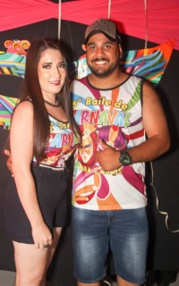 
<a style='margin-left: 5px;' class='btn btn-xs btn-social btn-facebook' href='https://www.facebook.com/sharer/sharer.php?u=https://galeramix.s01.web.getmuller.com.br/imagem/a113/800-800-90/conteudo/site_galerias/113/baile-de-carnaval-para-casais-ctg-fogao-de-lenha-tijucas-galeramix-35.jpg' rel='popup' data-width='500' data-height='400'><i class='fa fa-facebook'></i>Compartilhar <span class='hidden-xs'>no Facebook</span>
</a> 
<a class='btn btn-default btn-xs' target='_blank' href='imagem/a113/800-800-90/conteudo/site_galerias/113/baile-de-carnaval-para-casais-ctg-fogao-de-lenha-tijucas-galeramix-35.jpg'>
<span class='glyphicon glyphicon-cloud-download'></span> Salvar
</a>
