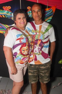 
<a style='margin-left: 5px;' class='btn btn-xs btn-social btn-facebook' href='https://www.facebook.com/sharer/sharer.php?u=https://galeramix.s01.web.getmuller.com.br/imagem/a113/800-800-90/conteudo/site_galerias/113/baile-de-carnaval-para-casais-ctg-fogao-de-lenha-tijucas-galeramix-41.jpg' rel='popup' data-width='500' data-height='400'><i class='fa fa-facebook'></i>Compartilhar <span class='hidden-xs'>no Facebook</span>
</a> 
<a class='btn btn-default btn-xs' target='_blank' href='imagem/a113/800-800-90/conteudo/site_galerias/113/baile-de-carnaval-para-casais-ctg-fogao-de-lenha-tijucas-galeramix-41.jpg'>
<span class='glyphicon glyphicon-cloud-download'></span> Salvar
</a>
