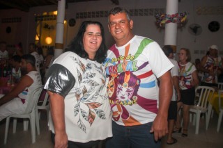 
<a style='margin-left: 5px;' class='btn btn-xs btn-social btn-facebook' href='https://www.facebook.com/sharer/sharer.php?u=https://galeramix.s01.web.getmuller.com.br/imagem/a113/800-800-90/conteudo/site_galerias/113/baile-de-carnaval-para-casais-ctg-fogao-de-lenha-tijucas-galeramix-86.jpg' rel='popup' data-width='500' data-height='400'><i class='fa fa-facebook'></i>Compartilhar <span class='hidden-xs'>no Facebook</span>
</a> 
<a class='btn btn-default btn-xs' target='_blank' href='imagem/a113/800-800-90/conteudo/site_galerias/113/baile-de-carnaval-para-casais-ctg-fogao-de-lenha-tijucas-galeramix-86.jpg'>
<span class='glyphicon glyphicon-cloud-download'></span> Salvar
</a>
