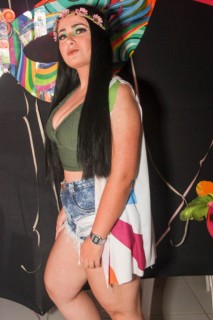 
<a style='margin-left: 5px;' class='btn btn-xs btn-social btn-facebook' href='https://www.facebook.com/sharer/sharer.php?u=https://galeramix.s01.web.getmuller.com.br/imagem/a113/800-800-90/conteudo/site_galerias/113/baile-de-carnaval-para-casais-ctg-fogao-de-lenha-tijucas-galeramix-88.jpg' rel='popup' data-width='500' data-height='400'><i class='fa fa-facebook'></i>Compartilhar <span class='hidden-xs'>no Facebook</span>
</a> 
<a class='btn btn-default btn-xs' target='_blank' href='imagem/a113/800-800-90/conteudo/site_galerias/113/baile-de-carnaval-para-casais-ctg-fogao-de-lenha-tijucas-galeramix-88.jpg'>
<span class='glyphicon glyphicon-cloud-download'></span> Salvar
</a>
