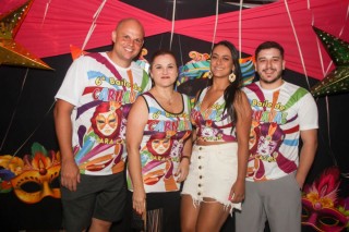 
<a style='margin-left: 5px;' class='btn btn-xs btn-social btn-facebook' href='https://www.facebook.com/sharer/sharer.php?u=https://galeramix.s01.web.getmuller.com.br/imagem/a113/800-800-90/conteudo/site_galerias/113/baile-de-carnaval-para-casais-ctg-fogao-de-lenha-tijucas-galeramix-90.jpg' rel='popup' data-width='500' data-height='400'><i class='fa fa-facebook'></i>Compartilhar <span class='hidden-xs'>no Facebook</span>
</a> 
<a class='btn btn-default btn-xs' target='_blank' href='imagem/a113/800-800-90/conteudo/site_galerias/113/baile-de-carnaval-para-casais-ctg-fogao-de-lenha-tijucas-galeramix-90.jpg'>
<span class='glyphicon glyphicon-cloud-download'></span> Salvar
</a>
