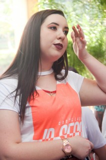 
<a style='margin-left: 5px;' class='btn btn-xs btn-social btn-facebook' href='https://www.facebook.com/sharer/sharer.php?u=https://galeramix.s01.web.getmuller.com.br/imagem/a114/800-800-90/conteudo/site_galerias/114/12-costelaco-junior-seco-silva-neto-canelinha-maiara-e-maraisa-galeramix-205.jpg' rel='popup' data-width='500' data-height='400'><i class='fa fa-facebook'></i>Compartilhar <span class='hidden-xs'>no Facebook</span>
</a> 
<a class='btn btn-default btn-xs' target='_blank' href='imagem/a114/800-800-90/conteudo/site_galerias/114/12-costelaco-junior-seco-silva-neto-canelinha-maiara-e-maraisa-galeramix-205.jpg'>
<span class='glyphicon glyphicon-cloud-download'></span> Salvar
</a>
