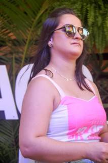 
<a style='margin-left: 5px;' class='btn btn-xs btn-social btn-facebook' href='https://www.facebook.com/sharer/sharer.php?u=https://galeramix.s01.web.getmuller.com.br/imagem/a114/800-800-90/conteudo/site_galerias/114/12-costelaco-junior-seco-silva-neto-canelinha-maiara-e-maraisa-galeramix-266.jpg' rel='popup' data-width='500' data-height='400'><i class='fa fa-facebook'></i>Compartilhar <span class='hidden-xs'>no Facebook</span>
</a> 
<a class='btn btn-default btn-xs' target='_blank' href='imagem/a114/800-800-90/conteudo/site_galerias/114/12-costelaco-junior-seco-silva-neto-canelinha-maiara-e-maraisa-galeramix-266.jpg'>
<span class='glyphicon glyphicon-cloud-download'></span> Salvar
</a>
