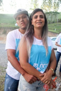 
<a style='margin-left: 5px;' class='btn btn-xs btn-social btn-facebook' href='https://www.facebook.com/sharer/sharer.php?u=https://galeramix.s01.web.getmuller.com.br/imagem/a114/800-800-90/conteudo/site_galerias/114/12-costelaco-junior-seco-silva-neto-canelinha-maiara-e-maraisa-galeramix-434.jpg' rel='popup' data-width='500' data-height='400'><i class='fa fa-facebook'></i>Compartilhar <span class='hidden-xs'>no Facebook</span>
</a> 
<a class='btn btn-default btn-xs' target='_blank' href='imagem/a114/800-800-90/conteudo/site_galerias/114/12-costelaco-junior-seco-silva-neto-canelinha-maiara-e-maraisa-galeramix-434.jpg'>
<span class='glyphicon glyphicon-cloud-download'></span> Salvar
</a>
