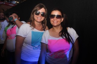 
<a style='margin-left: 5px;' class='btn btn-xs btn-social btn-facebook' href='https://www.facebook.com/sharer/sharer.php?u=https://galeramix.s01.web.getmuller.com.br/imagem/a114/800-800-90/conteudo/site_galerias/114/12-costelaco-junior-seco-silva-neto-canelinha-maiara-e-maraisa-galeramix-485.jpg' rel='popup' data-width='500' data-height='400'><i class='fa fa-facebook'></i>Compartilhar <span class='hidden-xs'>no Facebook</span>
</a> 
<a class='btn btn-default btn-xs' target='_blank' href='imagem/a114/800-800-90/conteudo/site_galerias/114/12-costelaco-junior-seco-silva-neto-canelinha-maiara-e-maraisa-galeramix-485.jpg'>
<span class='glyphicon glyphicon-cloud-download'></span> Salvar
</a>
