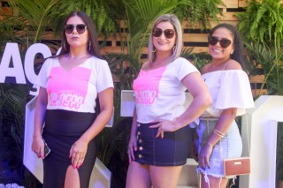 
<a style='margin-left: 5px;' class='btn btn-xs btn-social btn-facebook' href='https://www.facebook.com/sharer/sharer.php?u=https://galeramix.s01.web.getmuller.com.br/imagem/a114/800-800-90/conteudo/site_galerias/114/12-costelaco-junior-seco-silva-neto-canelinha-maiara-e-maraisa-galeramix-79.jpg' rel='popup' data-width='500' data-height='400'><i class='fa fa-facebook'></i>Compartilhar <span class='hidden-xs'>no Facebook</span>
</a> 
<a class='btn btn-default btn-xs' target='_blank' href='imagem/a114/800-800-90/conteudo/site_galerias/114/12-costelaco-junior-seco-silva-neto-canelinha-maiara-e-maraisa-galeramix-79.jpg'>
<span class='glyphicon glyphicon-cloud-download'></span> Salvar
</a>
