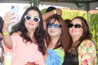 
                    <a style='margin-left: 5px;' class='btn btn-xs btn-social btn-facebook' href='https://www.facebook.com/sharer/sharer.php?u=https://galeramix.s01.web.getmuller.com.br/imagem/a115/800-800-90/conteudo/site_galerias/115/desenferruje-2022-101.jpg' rel='popup' data-width='500' data-height='400'><i class='fa fa-facebook'></i>Compartilhar <span class='hidden-xs'>no Facebook</span>
                </a> 
                <a class='btn btn-default btn-xs' target='_blank' href='imagem/a115/800-800-90/conteudo/site_galerias/115/desenferruje-2022-101.jpg'>
                    <span class='glyphicon glyphicon-cloud-download'></span> Salvar
                </a>
                