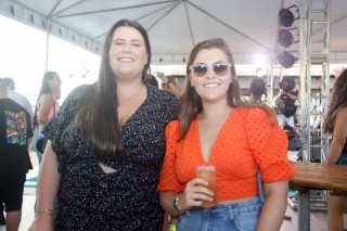 
<a style='margin-left: 5px;' class='btn btn-xs btn-social btn-facebook' href='https://www.facebook.com/sharer/sharer.php?u=https://galeramix.s01.web.getmuller.com.br/imagem/a115/800-800-90/conteudo/site_galerias/115/desenferruje-2022-108.jpg' rel='popup' data-width='500' data-height='400'><i class='fa fa-facebook'></i>Compartilhar <span class='hidden-xs'>no Facebook</span>
</a> 
<a class='btn btn-default btn-xs' target='_blank' href='imagem/a115/800-800-90/conteudo/site_galerias/115/desenferruje-2022-108.jpg'>
<span class='glyphicon glyphicon-cloud-download'></span> Salvar
</a>
