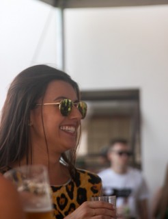 
<a style='margin-left: 5px;' class='btn btn-xs btn-social btn-facebook' href='https://www.facebook.com/sharer/sharer.php?u=https://galeramix.s01.web.getmuller.com.br/imagem/a115/800-800-90/conteudo/site_galerias/115/desenferruje-2022-111.jpg' rel='popup' data-width='500' data-height='400'><i class='fa fa-facebook'></i>Compartilhar <span class='hidden-xs'>no Facebook</span>
</a> 
<a class='btn btn-default btn-xs' target='_blank' href='imagem/a115/800-800-90/conteudo/site_galerias/115/desenferruje-2022-111.jpg'>
<span class='glyphicon glyphicon-cloud-download'></span> Salvar
</a>
