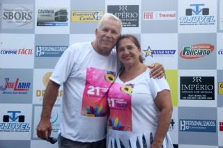 
<a style='margin-left: 5px;' class='btn btn-xs btn-social btn-facebook' href='https://www.facebook.com/sharer/sharer.php?u=https://galeramix.s01.web.getmuller.com.br/imagem/a115/800-800-90/conteudo/site_galerias/115/desenferruje-2022-13.jpg' rel='popup' data-width='500' data-height='400'><i class='fa fa-facebook'></i>Compartilhar <span class='hidden-xs'>no Facebook</span>
</a> 
<a class='btn btn-default btn-xs' target='_blank' href='imagem/a115/800-800-90/conteudo/site_galerias/115/desenferruje-2022-13.jpg'>
<span class='glyphicon glyphicon-cloud-download'></span> Salvar
</a>
