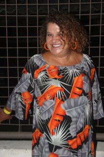 
<a style='margin-left: 5px;' class='btn btn-xs btn-social btn-facebook' href='https://www.facebook.com/sharer/sharer.php?u=https://galeramix.s01.web.getmuller.com.br/imagem/a115/800-800-90/conteudo/site_galerias/115/desenferruje-2022-137.jpg' rel='popup' data-width='500' data-height='400'><i class='fa fa-facebook'></i>Compartilhar <span class='hidden-xs'>no Facebook</span>
</a> 
<a class='btn btn-default btn-xs' target='_blank' href='imagem/a115/800-800-90/conteudo/site_galerias/115/desenferruje-2022-137.jpg'>
<span class='glyphicon glyphicon-cloud-download'></span> Salvar
</a>
