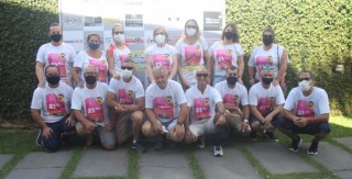 
<a style='margin-left: 5px;' class='btn btn-xs btn-social btn-facebook' href='https://www.facebook.com/sharer/sharer.php?u=https://galeramix.s01.web.getmuller.com.br/imagem/a115/800-800-90/conteudo/site_galerias/115/desenferruje-2022-2.jpg' rel='popup' data-width='500' data-height='400'><i class='fa fa-facebook'></i>Compartilhar <span class='hidden-xs'>no Facebook</span>
</a> 
<a class='btn btn-default btn-xs' target='_blank' href='imagem/a115/800-800-90/conteudo/site_galerias/115/desenferruje-2022-2.jpg'>
<span class='glyphicon glyphicon-cloud-download'></span> Salvar
</a>
