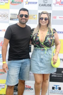 
<a style='margin-left: 5px;' class='btn btn-xs btn-social btn-facebook' href='https://www.facebook.com/sharer/sharer.php?u=https://galeramix.s01.web.getmuller.com.br/imagem/a115/800-800-90/conteudo/site_galerias/115/desenferruje-2022-41.jpg' rel='popup' data-width='500' data-height='400'><i class='fa fa-facebook'></i>Compartilhar <span class='hidden-xs'>no Facebook</span>
</a> 
<a class='btn btn-default btn-xs' target='_blank' href='imagem/a115/800-800-90/conteudo/site_galerias/115/desenferruje-2022-41.jpg'>
<span class='glyphicon glyphicon-cloud-download'></span> Salvar
</a>
