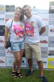 
<a style='margin-left: 5px;' class='btn btn-xs btn-social btn-facebook' href='https://www.facebook.com/sharer/sharer.php?u=https://galeramix.s01.web.getmuller.com.br/imagem/a115/800-800-90/conteudo/site_galerias/115/desenferruje-2022-5.jpg' rel='popup' data-width='500' data-height='400'><i class='fa fa-facebook'></i>Compartilhar <span class='hidden-xs'>no Facebook</span>
</a> 
<a class='btn btn-default btn-xs' target='_blank' href='imagem/a115/800-800-90/conteudo/site_galerias/115/desenferruje-2022-5.jpg'>
<span class='glyphicon glyphicon-cloud-download'></span> Salvar
</a>
