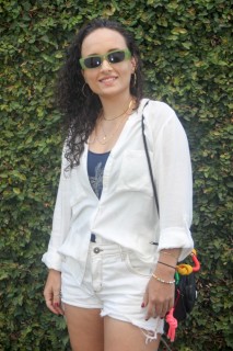 
<a style='margin-left: 5px;' class='btn btn-xs btn-social btn-facebook' href='https://www.facebook.com/sharer/sharer.php?u=https://galeramix.s01.web.getmuller.com.br/imagem/a115/800-800-90/conteudo/site_galerias/115/desenferruje-2022-63.jpg' rel='popup' data-width='500' data-height='400'><i class='fa fa-facebook'></i>Compartilhar <span class='hidden-xs'>no Facebook</span>
</a> 
<a class='btn btn-default btn-xs' target='_blank' href='imagem/a115/800-800-90/conteudo/site_galerias/115/desenferruje-2022-63.jpg'>
<span class='glyphicon glyphicon-cloud-download'></span> Salvar
</a>
