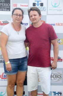 
<a style='margin-left: 5px;' class='btn btn-xs btn-social btn-facebook' href='https://www.facebook.com/sharer/sharer.php?u=https://galeramix.s01.web.getmuller.com.br/imagem/a115/800-800-90/conteudo/site_galerias/115/desenferruje-2022-64.jpg' rel='popup' data-width='500' data-height='400'><i class='fa fa-facebook'></i>Compartilhar <span class='hidden-xs'>no Facebook</span>
</a> 
<a class='btn btn-default btn-xs' target='_blank' href='imagem/a115/800-800-90/conteudo/site_galerias/115/desenferruje-2022-64.jpg'>
<span class='glyphicon glyphicon-cloud-download'></span> Salvar
</a>
