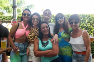 
<a style='margin-left: 5px;' class='btn btn-xs btn-social btn-facebook' href='https://www.facebook.com/sharer/sharer.php?u=https://galeramix.s01.web.getmuller.com.br/imagem/a115/800-800-90/conteudo/site_galerias/115/desenferruje-2022-84.jpg' rel='popup' data-width='500' data-height='400'><i class='fa fa-facebook'></i>Compartilhar <span class='hidden-xs'>no Facebook</span>
</a> 
<a class='btn btn-default btn-xs' target='_blank' href='imagem/a115/800-800-90/conteudo/site_galerias/115/desenferruje-2022-84.jpg'>
<span class='glyphicon glyphicon-cloud-download'></span> Salvar
</a>
