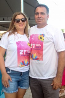 
<a style='margin-left: 5px;' class='btn btn-xs btn-social btn-facebook' href='https://www.facebook.com/sharer/sharer.php?u=https://galeramix.s01.web.getmuller.com.br/imagem/a115/800-800-90/conteudo/site_galerias/115/desenferruje-2022-89.jpg' rel='popup' data-width='500' data-height='400'><i class='fa fa-facebook'></i>Compartilhar <span class='hidden-xs'>no Facebook</span>
</a> 
<a class='btn btn-default btn-xs' target='_blank' href='imagem/a115/800-800-90/conteudo/site_galerias/115/desenferruje-2022-89.jpg'>
<span class='glyphicon glyphicon-cloud-download'></span> Salvar
</a>
