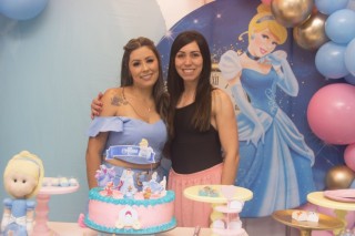 
                                    <a style='margin-left: 5px;' class='btn btn-xs btn-social btn-facebook' href='https://www.facebook.com/sharer/sharer.php?u=https://galeramix.s01.web.getmuller.com.br/imagem/a116/800-800-90/conteudo/site_galerias/116/01.jpg' rel='popup' data-width='500' data-height='400'><i class='fa fa-facebook'></i>Compartilhar <span class='hidden-xs'>no Facebook</span>
                                </a> 
                                <a class='btn btn-default btn-xs' target='_blank' href='imagem/a116/800-800-90/conteudo/site_galerias/116/01.jpg'>
                                    <span class='glyphicon glyphicon-cloud-download'></span> Salvar
                                </a>
                                