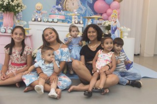 
<a style='margin-left: 5px;' class='btn btn-xs btn-social btn-facebook' href='https://www.facebook.com/sharer/sharer.php?u=https://galeramix.s01.web.getmuller.com.br/imagem/a116/800-800-90/conteudo/site_galerias/116/img8754.jpg' rel='popup' data-width='500' data-height='400'><i class='fa fa-facebook'></i>Compartilhar <span class='hidden-xs'>no Facebook</span>
</a> 
<a class='btn btn-default btn-xs' target='_blank' href='imagem/a116/800-800-90/conteudo/site_galerias/116/img8754.jpg'>
<span class='glyphicon glyphicon-cloud-download'></span> Salvar
</a>
